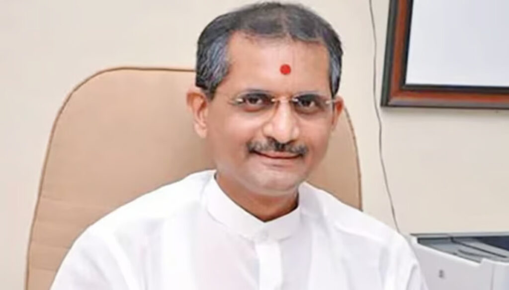 manoj soni resigned as upsc chairman