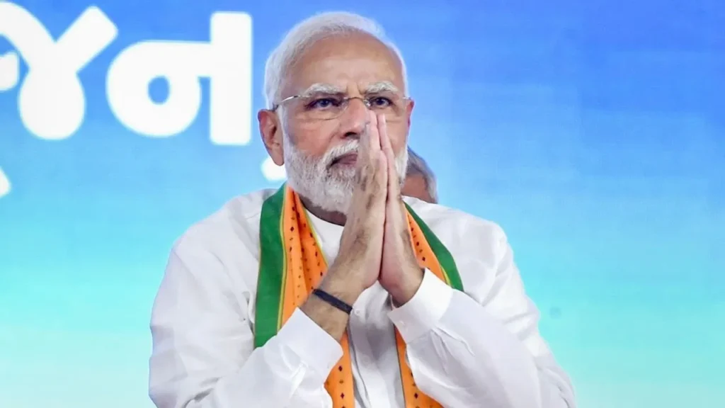 પીએમ મોદીનું ગુજરાત આગમન