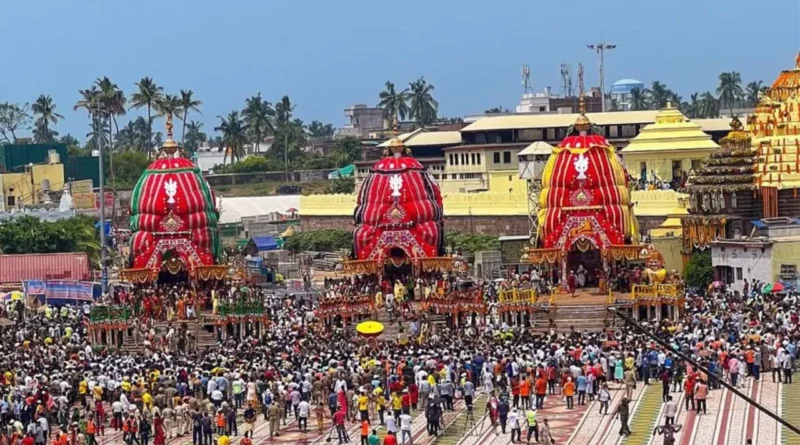 જગન્નાથજીની રથયાત્રામાં સોનાના ઝાડુથી કેમ થાય છે સફાઈ?