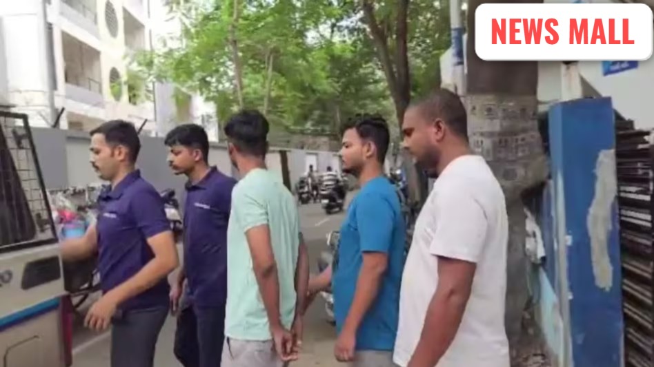 aajtak credit (સુરત સાયબર ક્રાઇમ ૧૨૫ કરોડ APK ફ્રોડ)