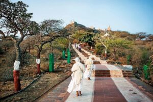 outlook credit
(Palitana Shetrunjay Yatra Security Meeting Arjun Modhwadia)