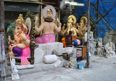 rediff credit ganeshotsav-bitter-truth-30-foot-ganesha-idol